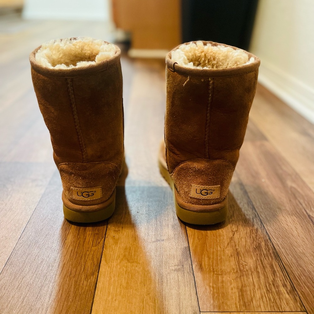 Great condition uggs